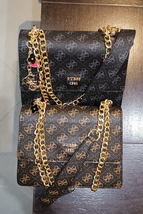 GUESS Shoulder bag